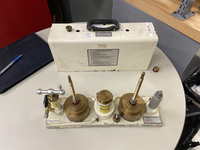 CHANDLER ENG 23-001 5-500 PSI Hydraulic Pump Calibrator