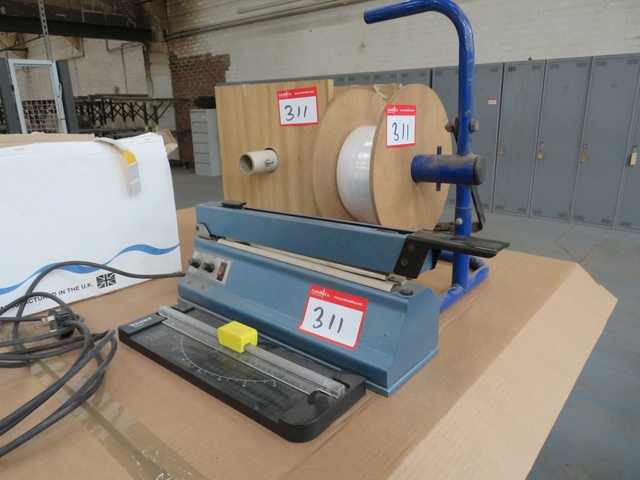Heat Sealer with Plastic Rolls and Angle Cutter