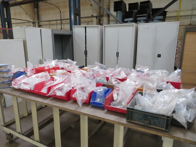 Large Qty of Nuts, Bolts, Wood Screws