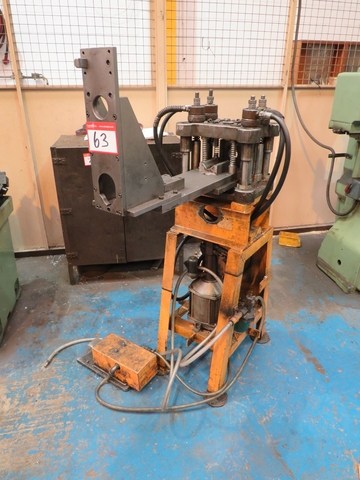 Bar Straightening Press