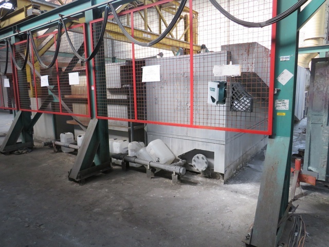 (3) Cleaning Tanks with Extraction