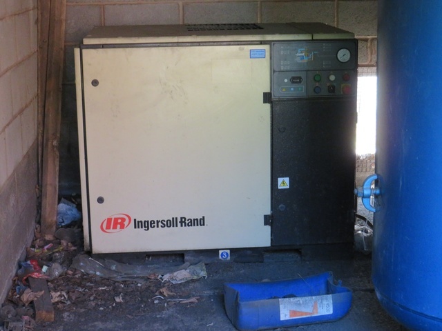 Ingersoll Rand Compressor and Air Cylinder