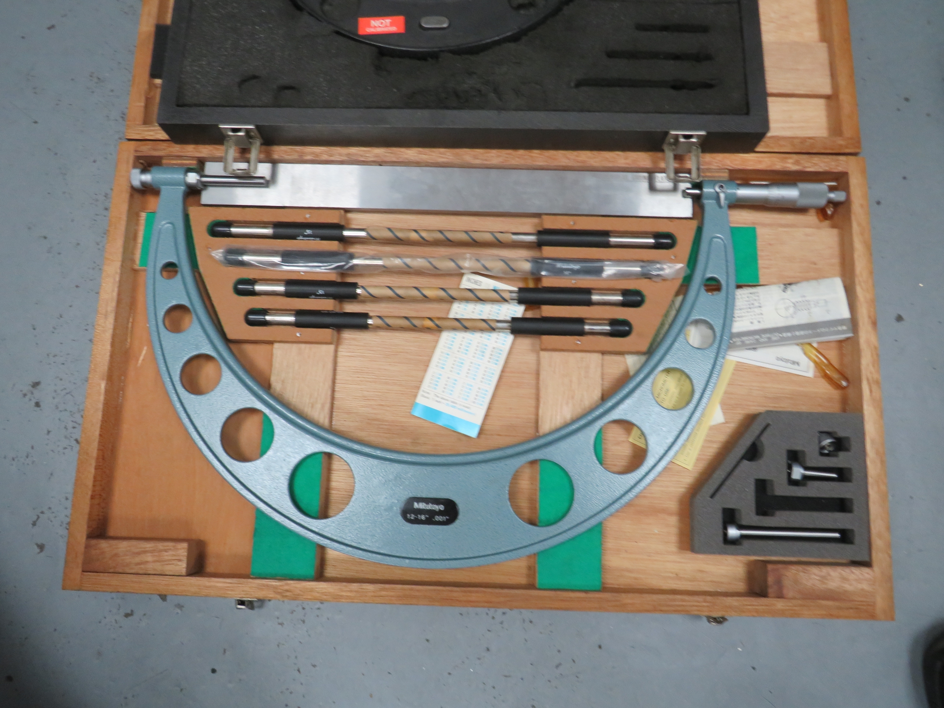 Qty of Metric Micrometers