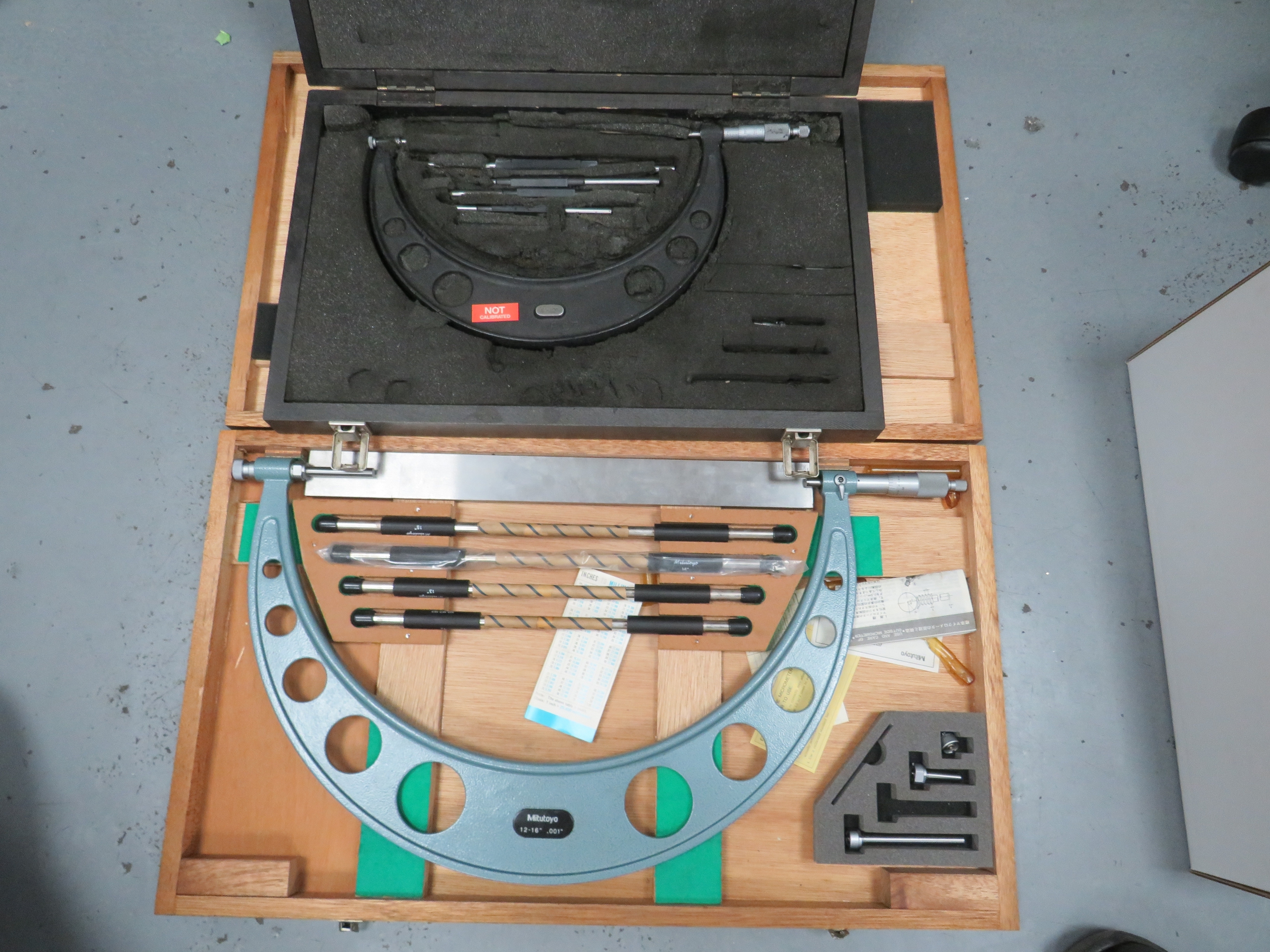 Qty of Metric Micrometers