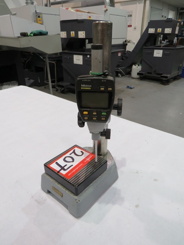 Mitutoyo Digital Comparator