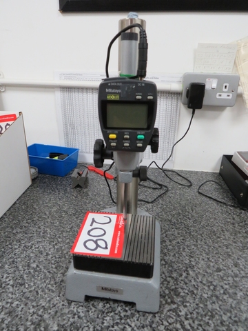 Mitutoyo Digital Comparator
