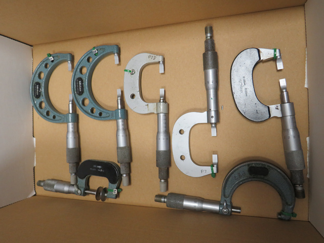 Qty of Blade Outside Metric Micrometers