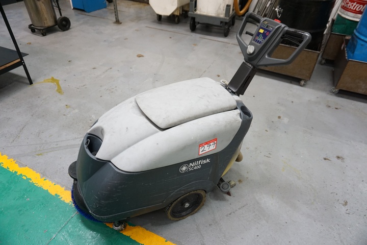 Nilfisk SC400 Floor Scrubber
