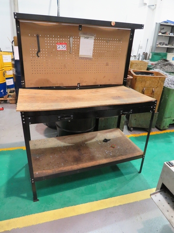 Work Station: 1200 x 600 x 900mm