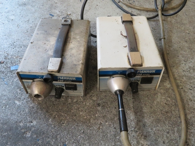 (2) Flexilux 250 Endo