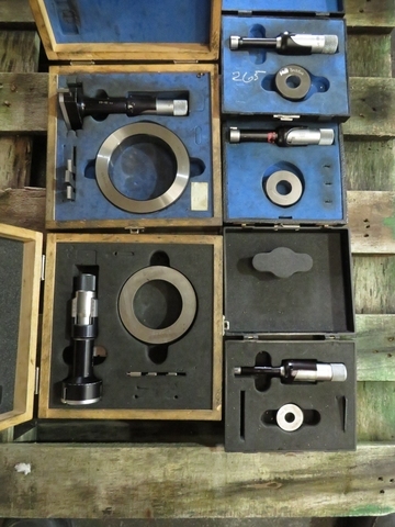 Qty of Bowers Metric Bore Gauges