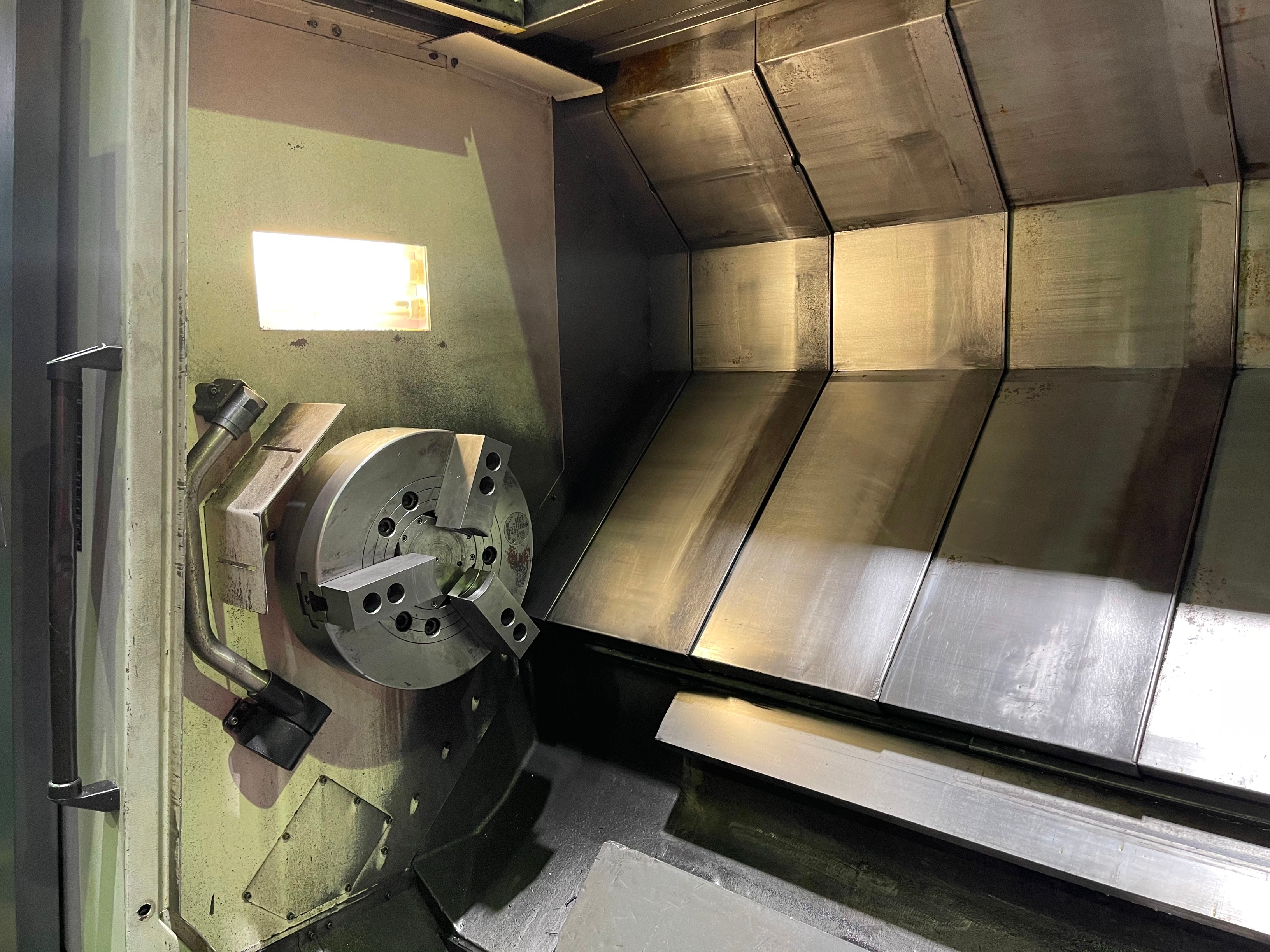 Hwacheon Hitech 550 BL CNC Lathe (2008)