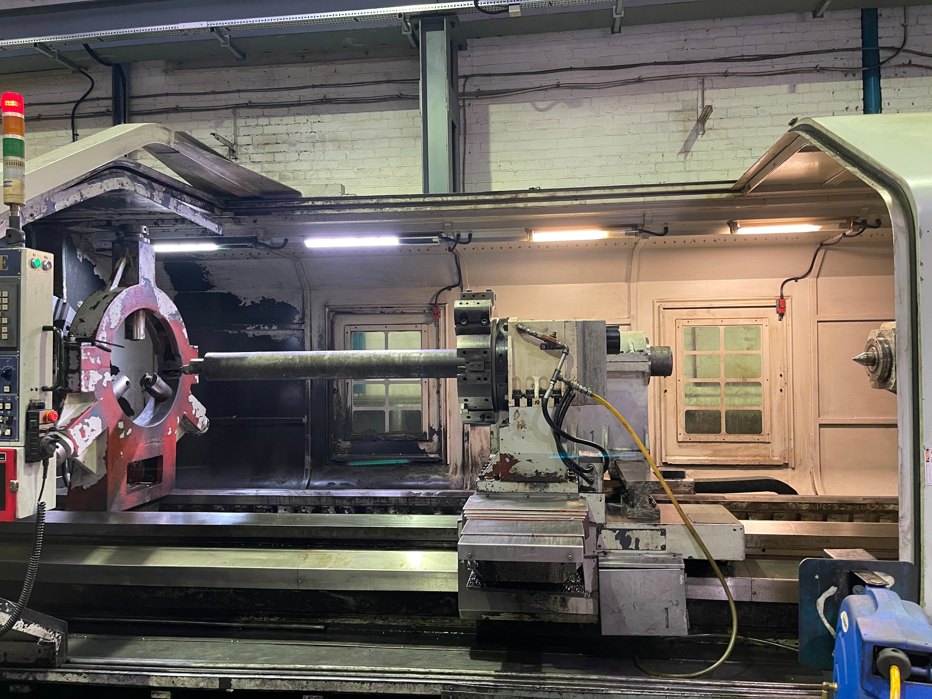 Sun Firm Machinery (SFM) CHT 56160 Heavy Duty Long Bed CNC Lathe (2011)