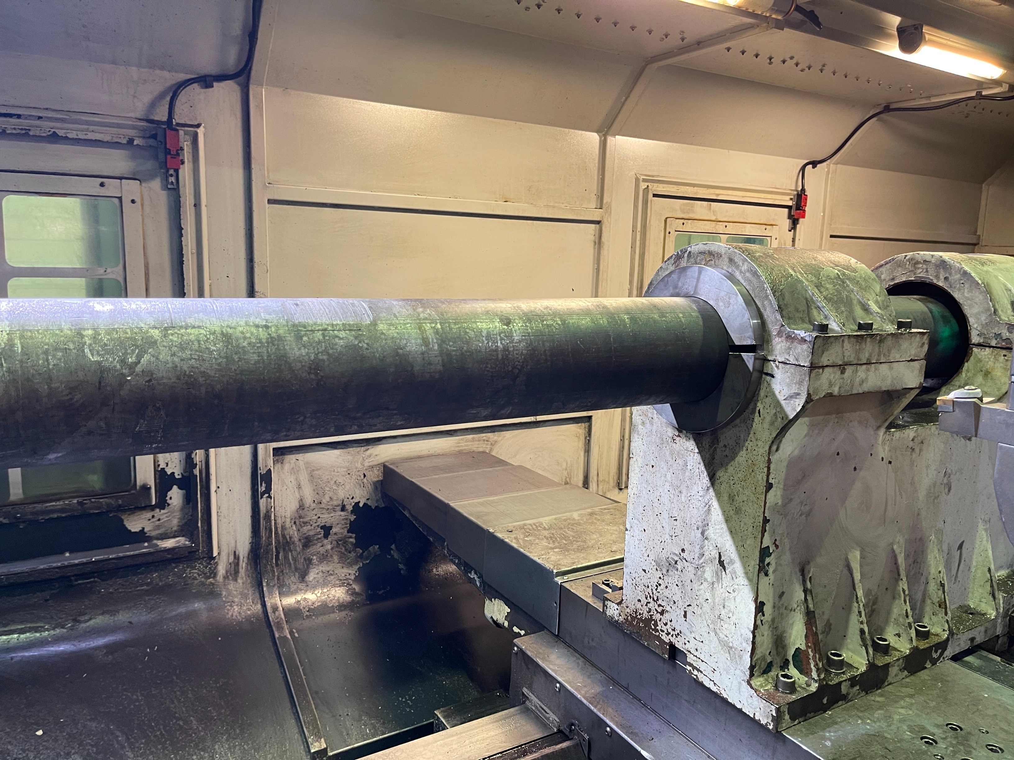 Sun Firm Machinery (SFM) CHT 56160 Heavy Duty Long Bed CNC Lathe (2011)