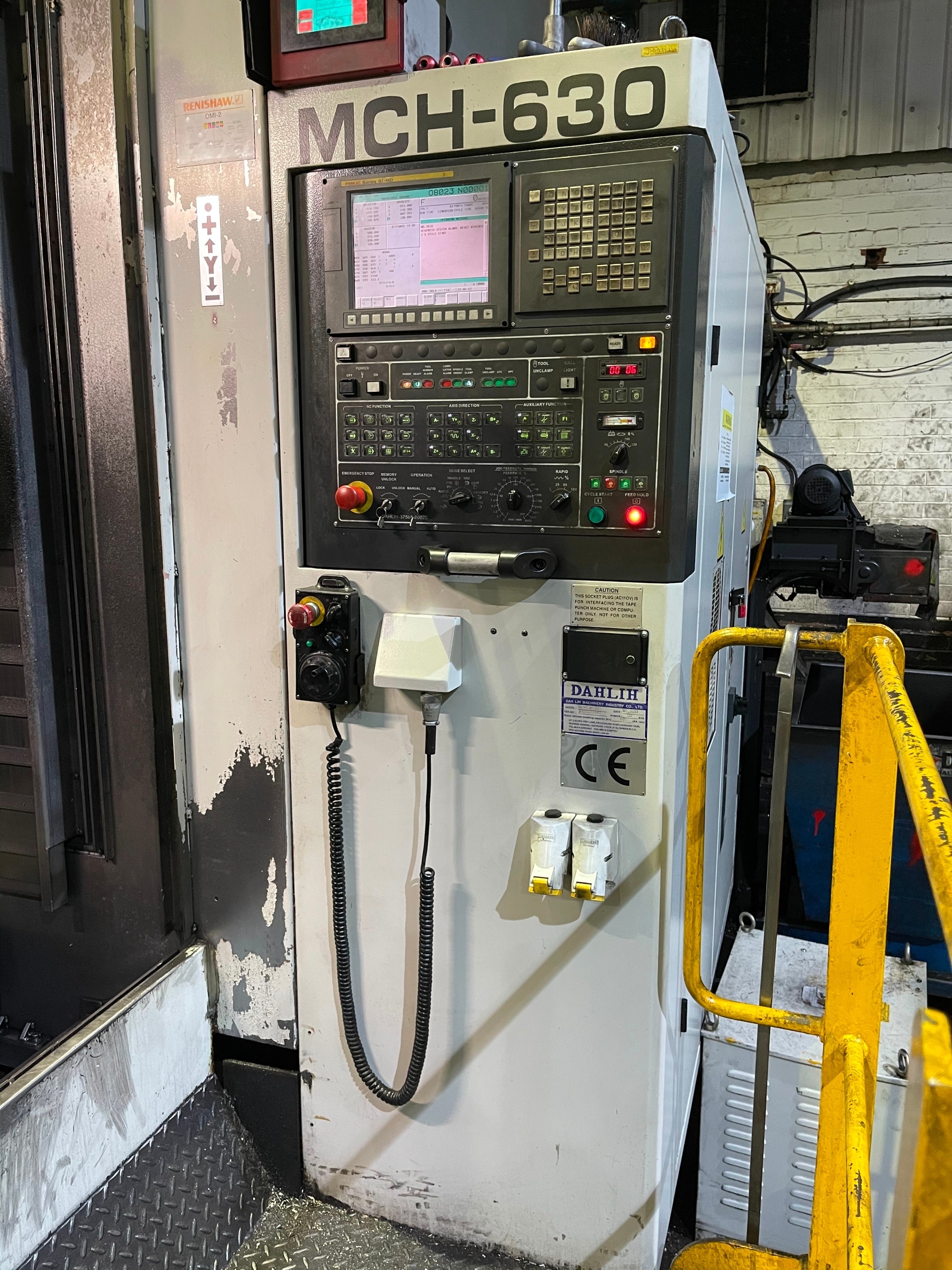 Dahlih DL-MCH630 Horizontal Twin Pallet Machining Centre (2011)