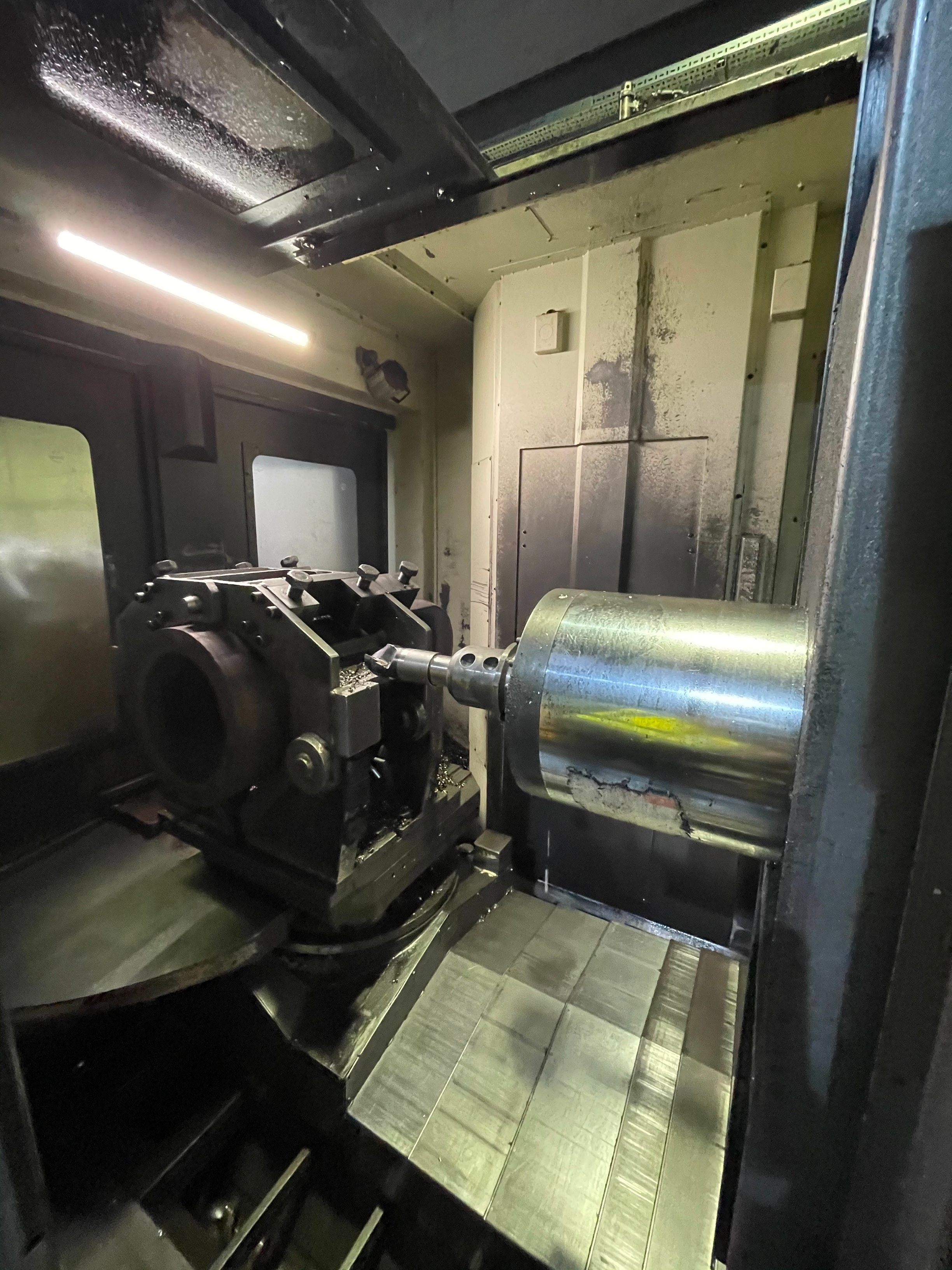 Dahlih DL-MCH630 Horizontal Twin Pallet Machining Centre (2011)
