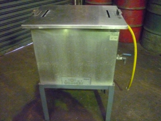 Ultrawave Precision Ultrasonic Cleaner