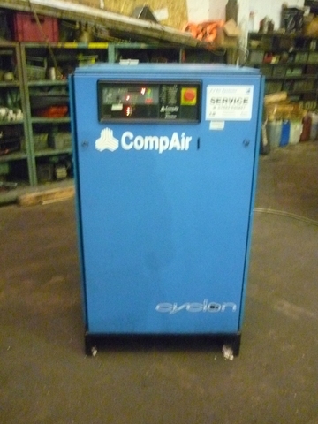 Compair Cyclon 218 (2000)