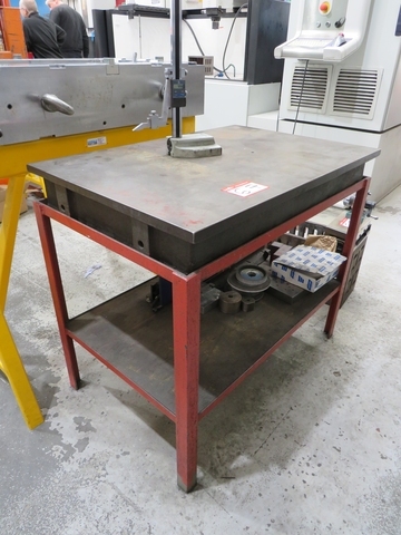 Steel Plate 3ft x 2ft with Moore & Wright Height Gauge