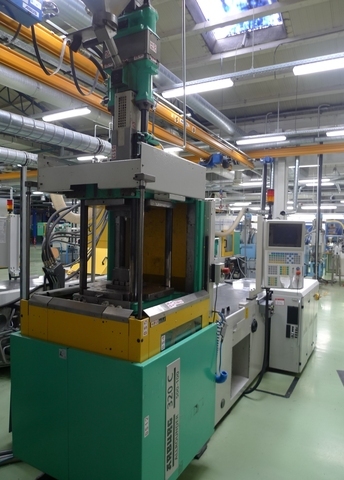 Arburg Allrounder Centex 320C 500-100U Vertical Plastic Injection Moulding Machine