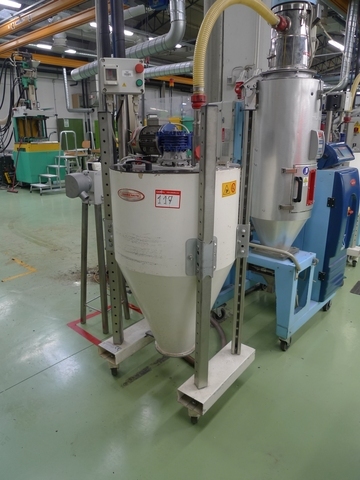 Nastri-Moretto Material Hopper Dryer Loader