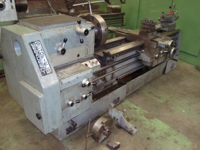 Broadbent Scofield Type BSX Gap Bed Centre Lathe