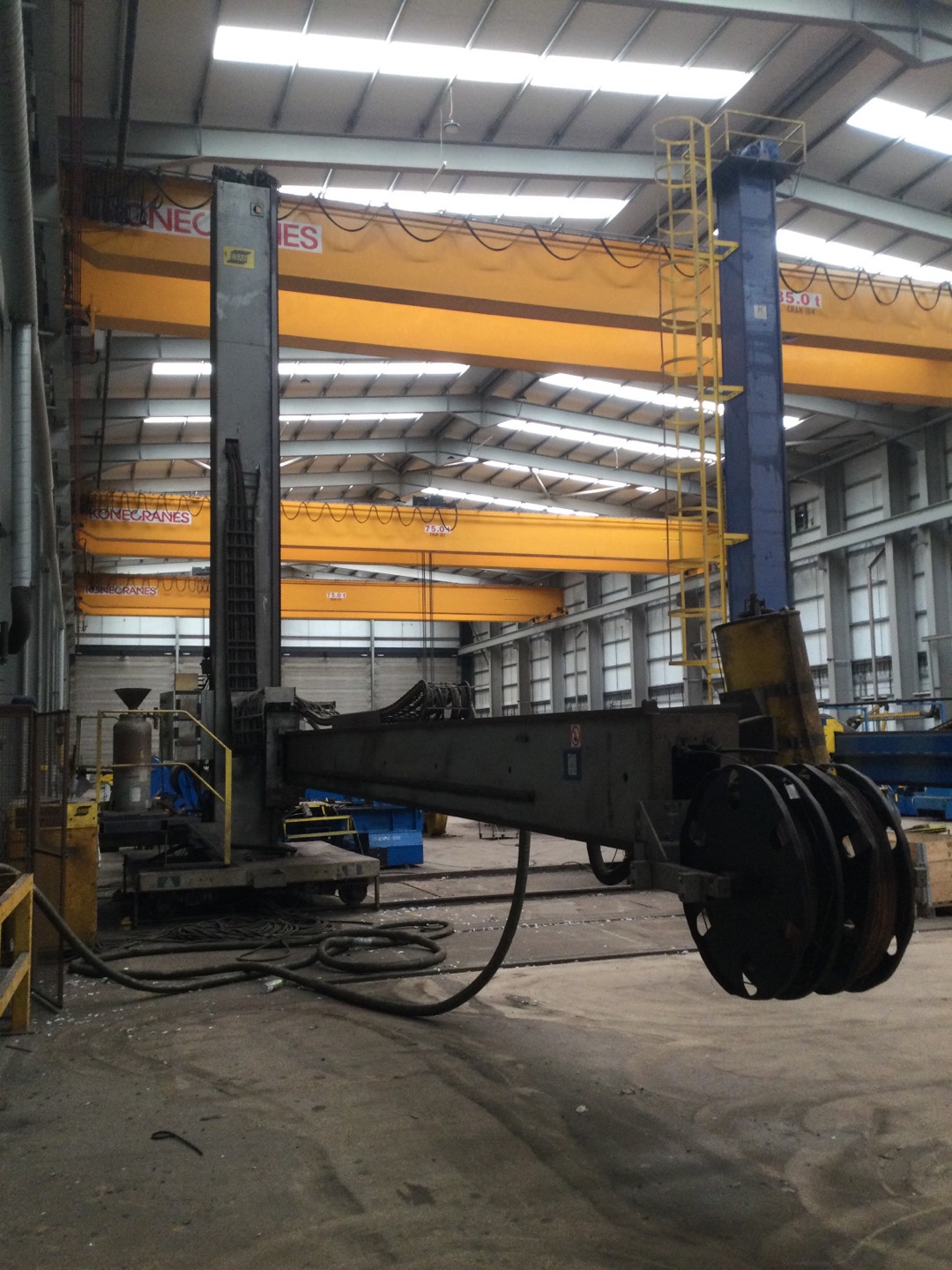 ESAB Colum ; Boom Sub-Arc Welding Plant