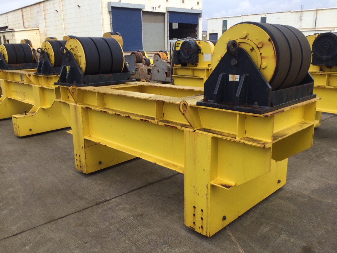 Esab CD100DB Powered Rotator and 2: Idlers