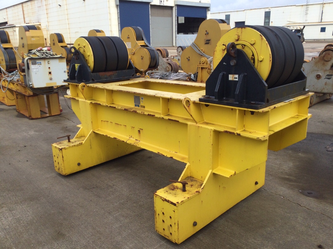 Esab CD100DB Powered Rotator and 2: Idlers