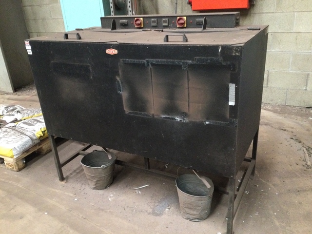 MITRE SDF40 Holding and Reconditioning Flux Oven
