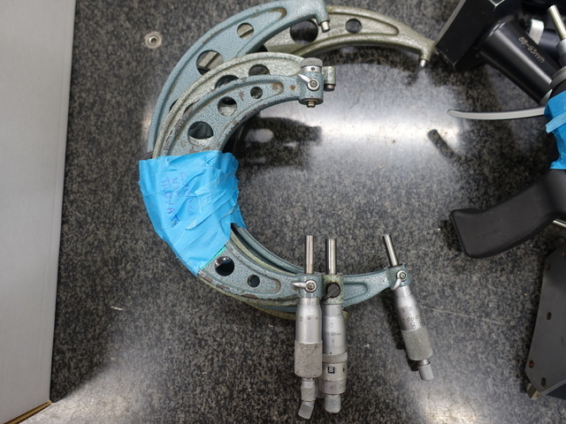 Assorted measuring instruments