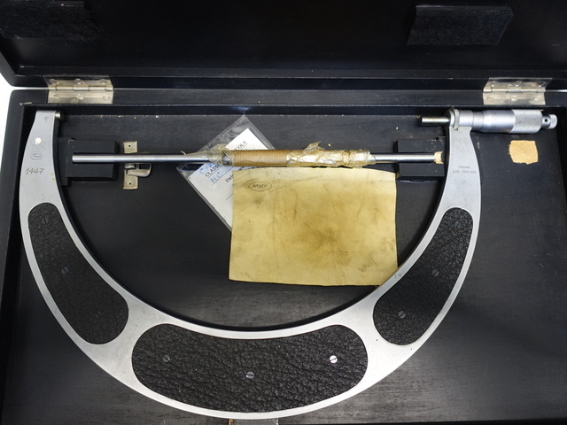 Carl Mahr Assorted micrometers