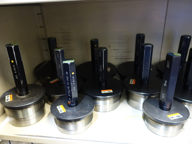Internal thread gauges  assorted (Qty 18)