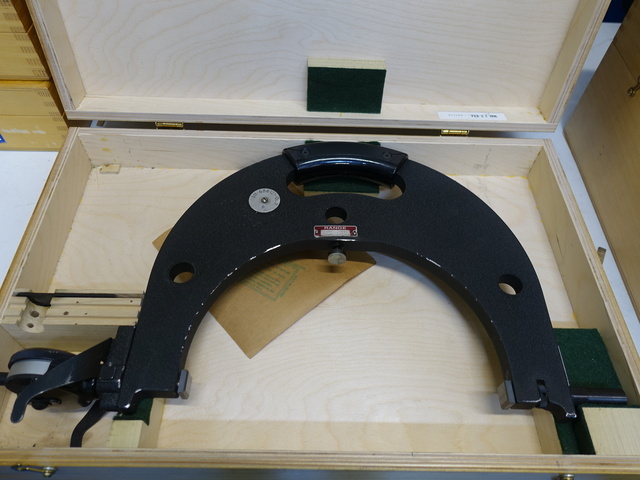 Standard Gauge Paralloc D Dial type external caliper gauges, 203-229mm (Qty 2)