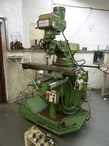 Europa Model 2000 VS Turret Milling Machine
