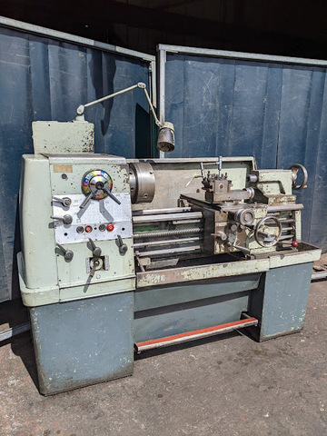 Colchester Triumph 2000 Gap Bed Centre Lathe