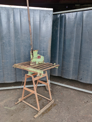 Gabro M2 Guillotine / Notcher