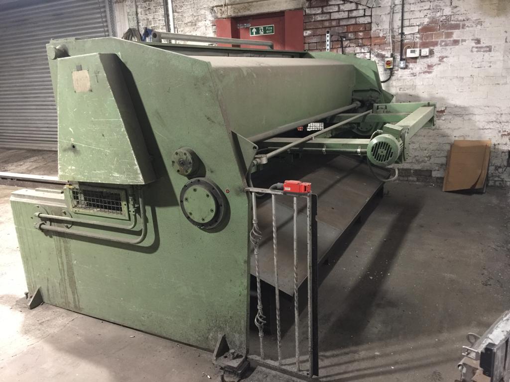 Adira GH0 - 0630 Guillotine