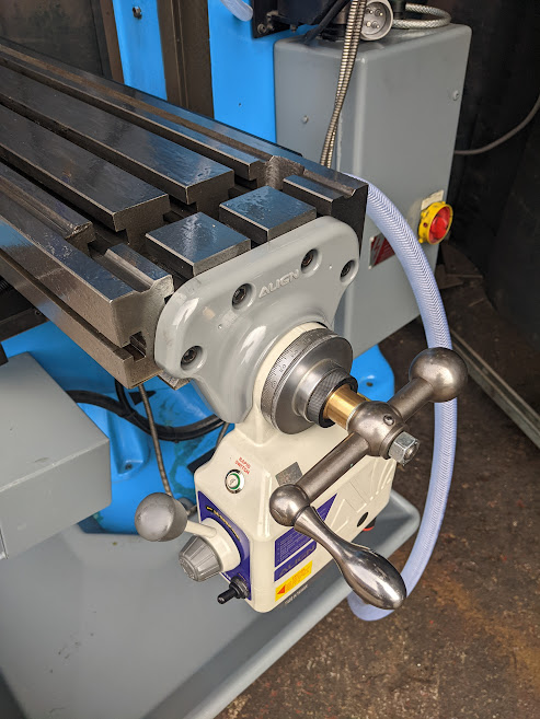 Bridgeport Vari Speed Turret Mill