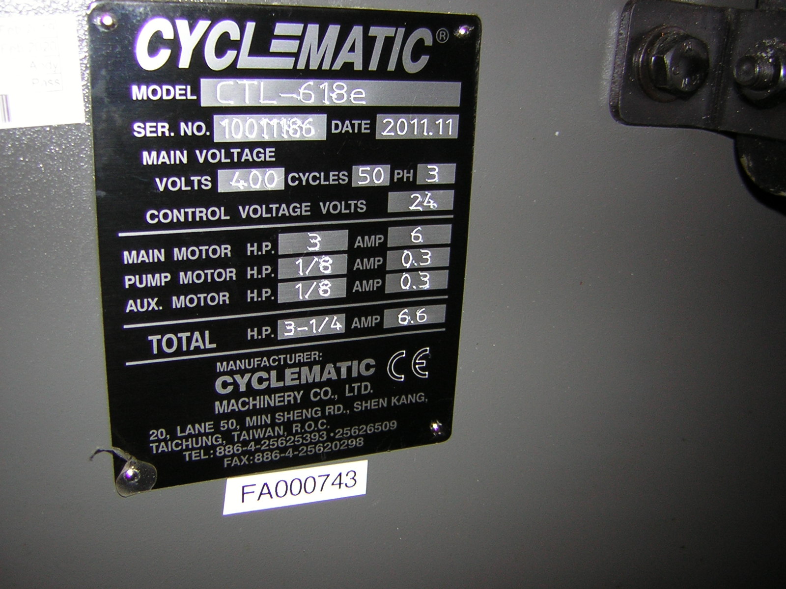 Cyclematic CTL - 618E Centre Lathe