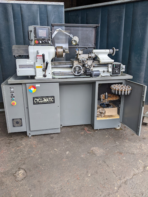 Cyclematic CTL - 618E Centre Lathe