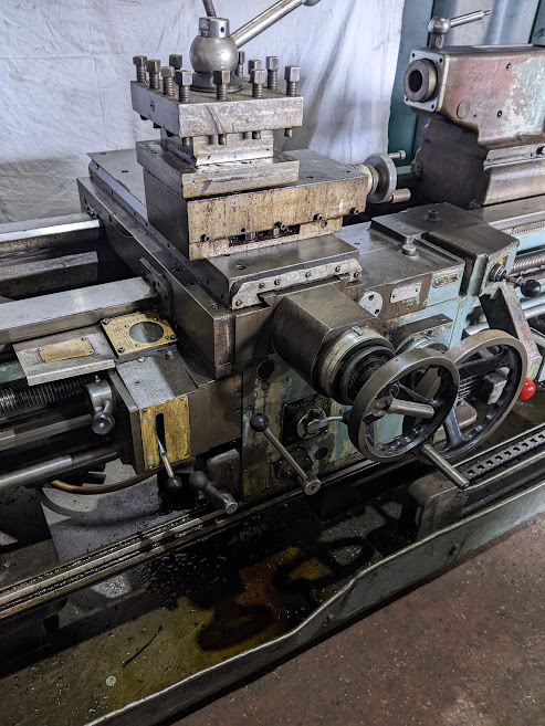 DSG Type 2112 x 100 Centre Lathe