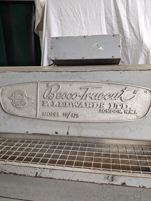 Besco - Truecut Guillotine