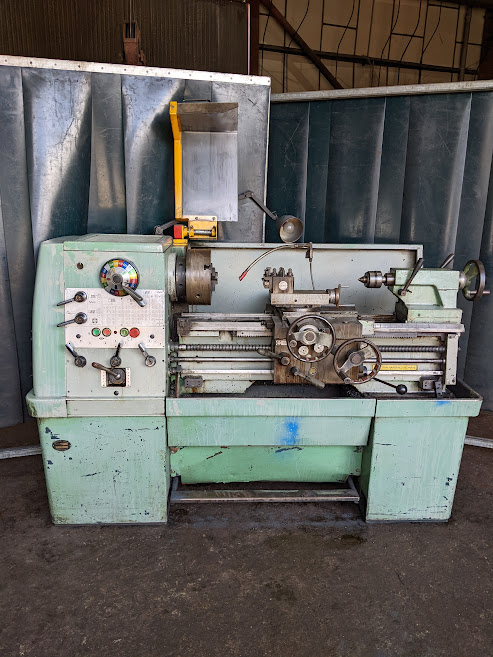 Colchester Triumph 2000 Gap Bed Centre Lathe