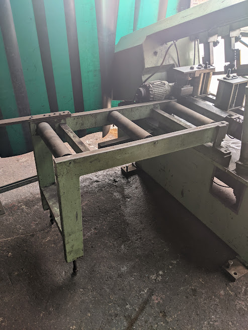 Bauer HS 260 Automatic Bandsaw