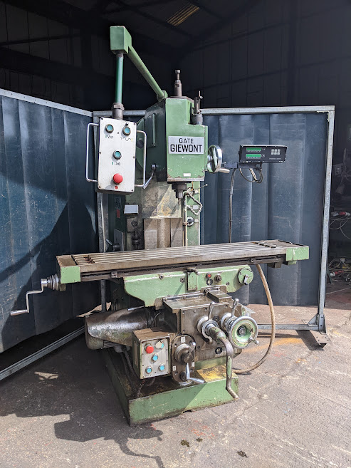 Gate Giewont FYD32 Vertical Miller