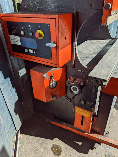 Adira Pressbrake Mod.QH3015