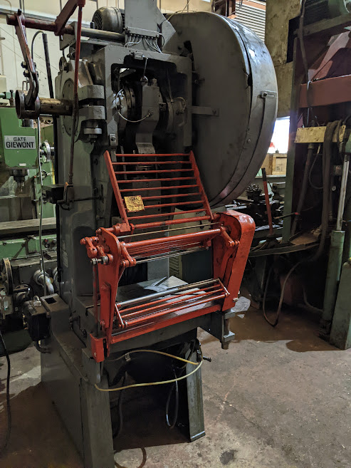 Cincinnati Milacron GP30 Mechanical Press