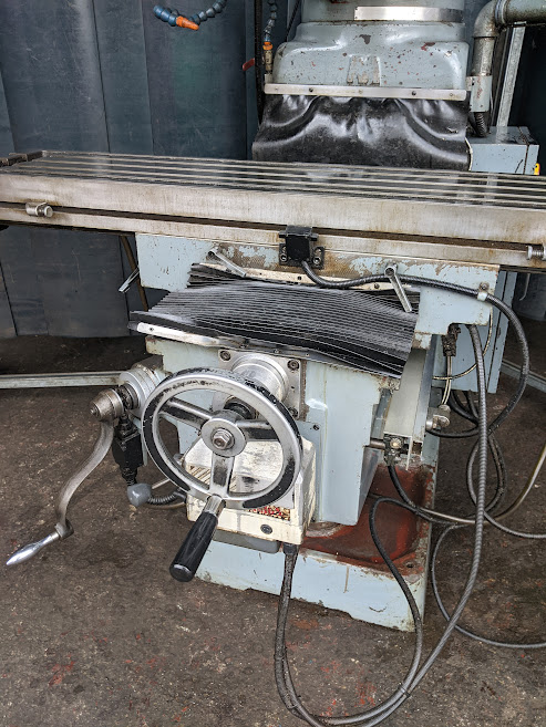 Pinnacle PKT M5VS Turret Mill