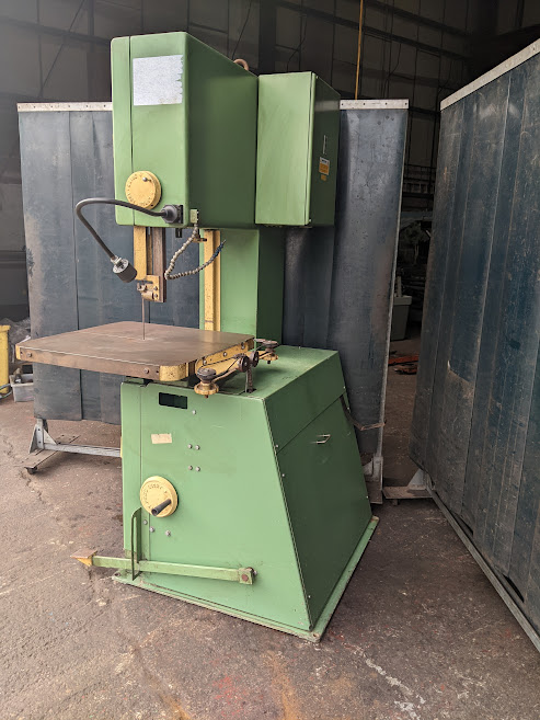 Do-All Vertical Bandsaw
